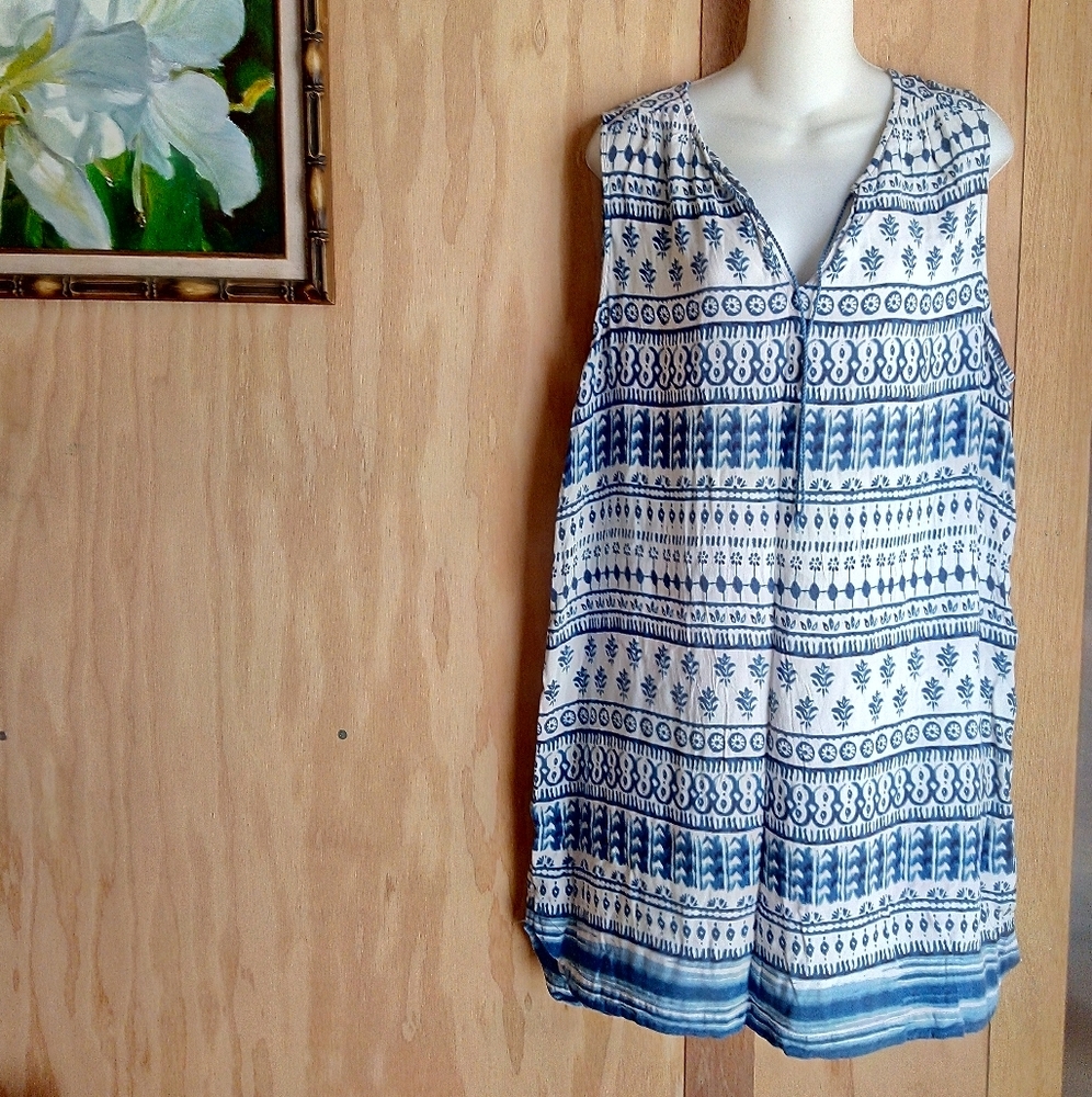 beachlunchlounge blue and white dress